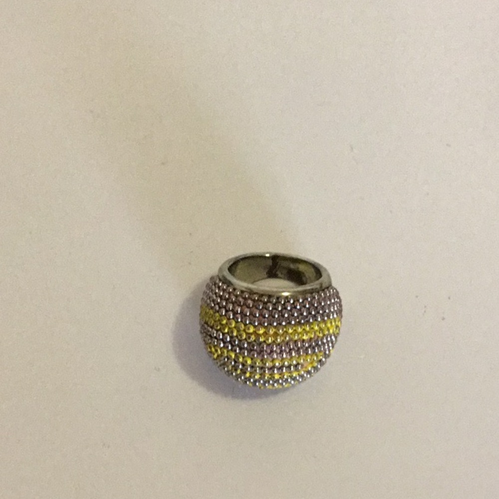 1 statement ring